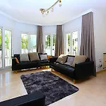 فيلة Casa Isabella Luxury نيرخا